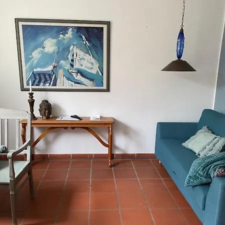 Domizil Aparthotel 2*