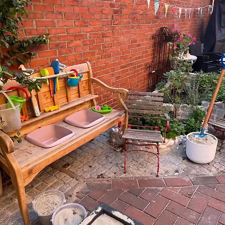 Domizil Aparthotel 4*